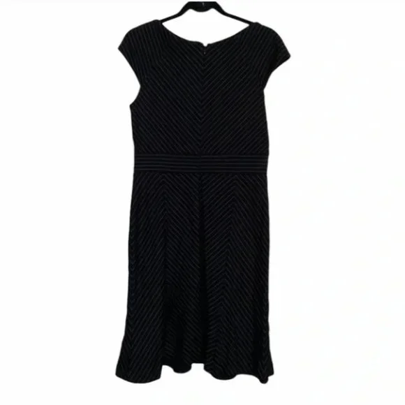 White House Black Market striped dress 10 - Picture 4 of 4